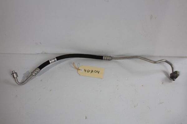 Mercedes Benz W205 C300 AC Gas Refrigerant Line Hose A2058305702