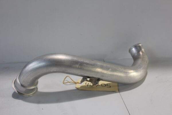 Mercedes Benz W205 C43 AMG Intercooler Pipe Hose RIGHT A2760900837