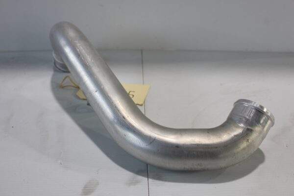 Mercedes Benz W205 C43 AMG Intercooler Pipe Hose RIGHT A2760900837