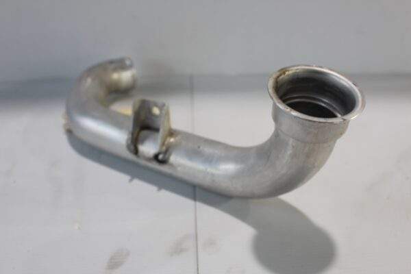 Mercedes Benz W205 C43 AMG Intercooler Pipe Hose RIGHT A2760900837