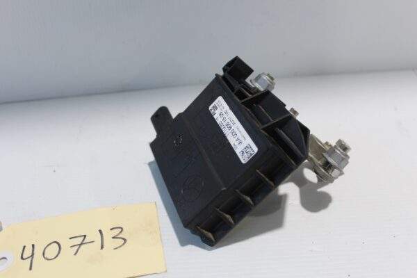 Mercedes Benz W205 C Class Battery Current Limiter Terminal A0009061505