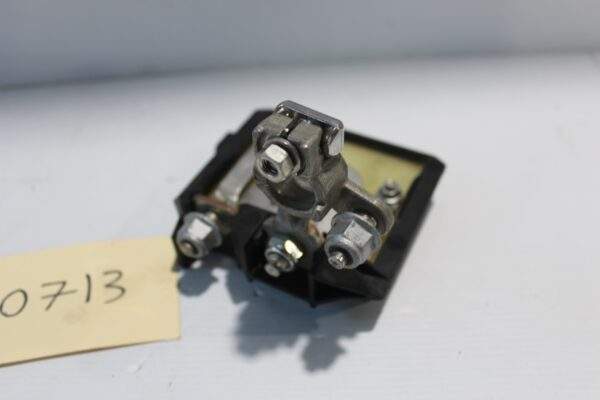 Mercedes Benz W205 C Class Battery Current Limiter Terminal A0009061505