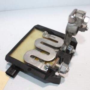 Mercedes Benz W205 C Class Battery Current Limiter Terminal A0009061505 - Image 5