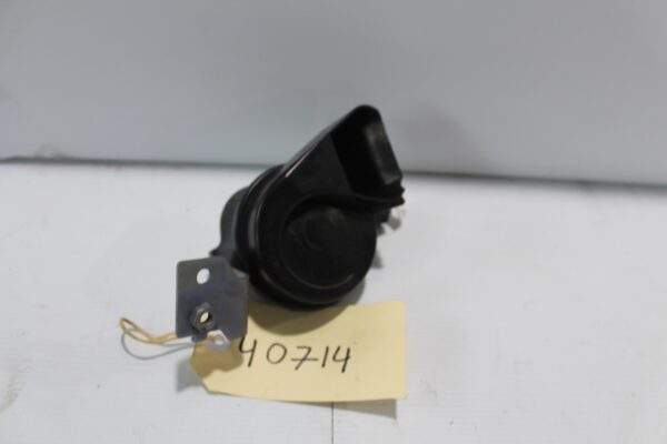 Mercedes Benz W205 C Class Low Tone 420Hz Horn A2055420820, A2055420420