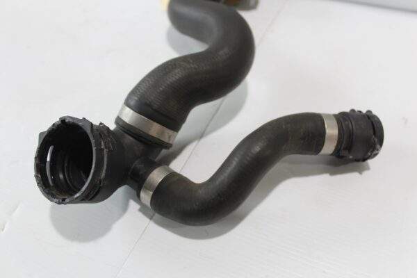 Mercedes Benz W205 C Class Radiator Water Coolant Hose Pipe A2055018301