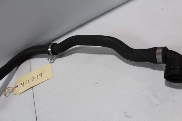 Mercedes Benz W205 C Class Pump Water Coolant Hose Pipe A2055018601