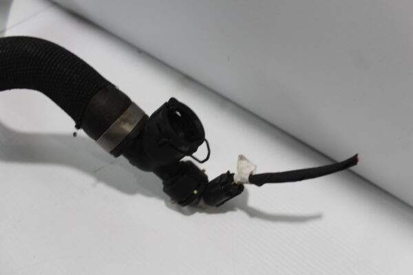 Mercedes Benz W205 C Class Pump Water Coolant Hose Pipe A2055018601