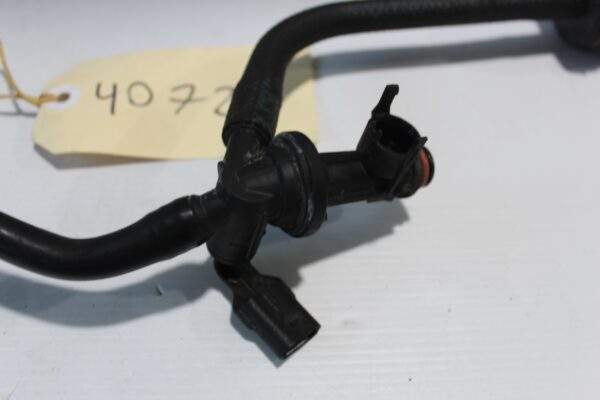 Mercedes Benz W205 C43 AMG Fuel Breather Purge Assembly A2760102000, A2054700593