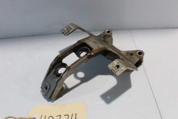 Mercedes Benz W176 W117 A45 CLA45 M133 Turbocharger Support Bracket A1330900541