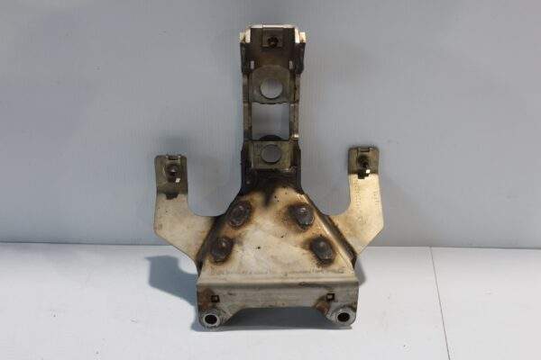 Mercedes Benz W176 W117 A45 CLA45 M133 Turbocharger Support Bracket A1330900541