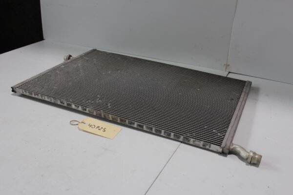 Mercedes Benz W205 C300 Low Temperature Radiator Water Cooler A0995002003