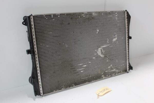 Mercedes Benz W205 C Class Engine Coolant Radiator A0995001703