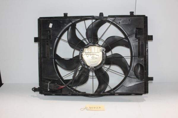 Mercedes Benz W205 C Class Radiator Fan With Shroud A0999062100
