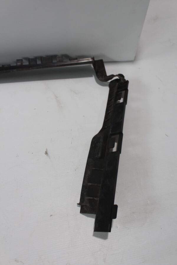 Mercedes Benz W205 C Class Upper Radiator Air Ducting Trim A2055050030