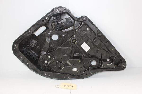 Mercedes Benz W205 C Class Rear Right Window Regulator Mechanism A2057300279