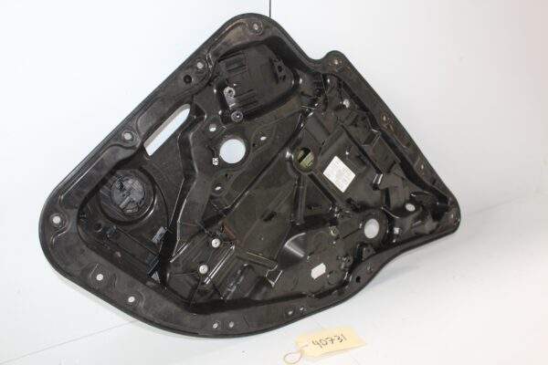 Mercedes Benz W205 C Class Rear Right Window Regulator Mechanism A2057300279