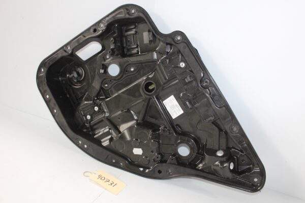 Mercedes Benz W205 C Class Rear Right Window Regulator Mechanism A2057300279