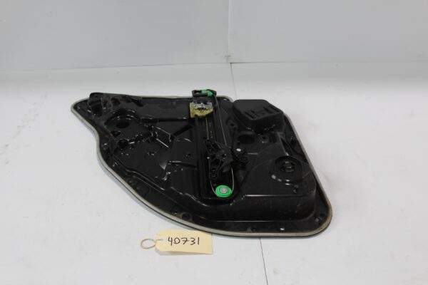 Mercedes Benz W205 C Class Rear Right Window Regulator Mechanism A2057300279