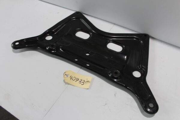 Mercedes Benz W204 W212 C63 E63 Lower Support Brace A2126280311