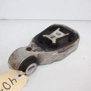 Mercedes Benz W177 A Class Upper Rear Engine Mount A2472400400, A2472401000 - Image 8