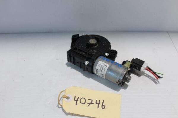 Mercedes Benz W176 A Class Roller Blind Motor A1769063700, A1769068700