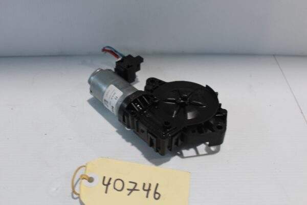 Mercedes Benz W176 A Class Roller Blind Motor A1769063700, A1769068700