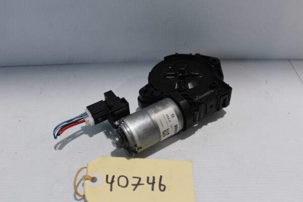 Mercedes Benz W176 A Class Roller Blind Motor A1769063700, A1769068700