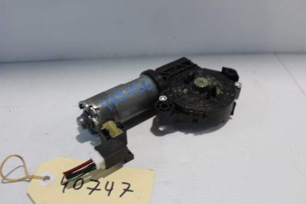 Mercedes Benz W176 A Class Sunroof Glass Motor A1769064600, A1769006902
