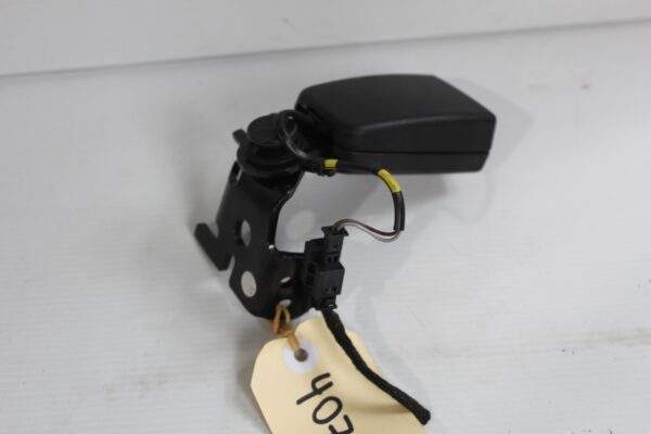 Mercedes Benz W205 C Class Rear Left Seat Belt Buckle Clasp A2058600369