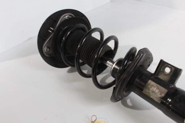 Mercedes Benz W212 W218 E63 CLS63 Front Right Shock Absorber Strut A2183232800