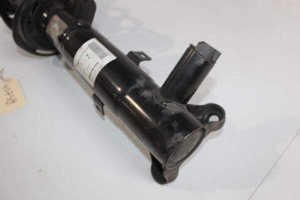 Mercedes Benz W212 W218 E63 CLS63 Front Right Shock Absorber Strut A2183232800