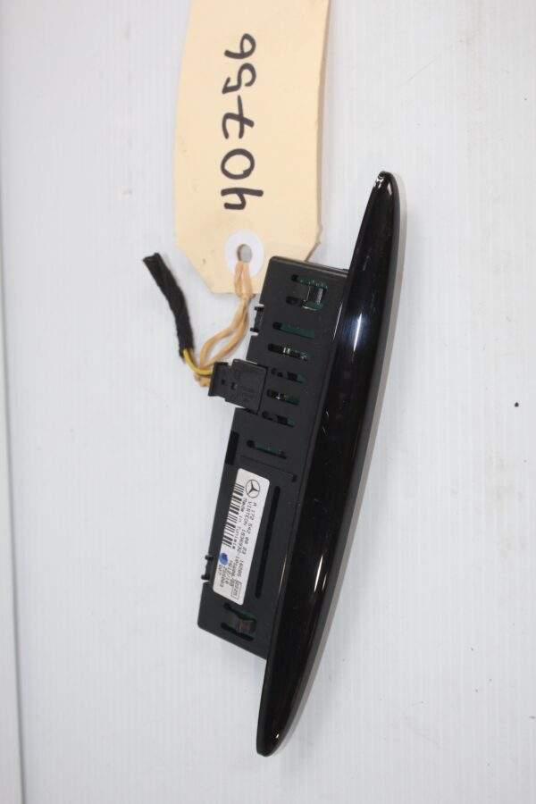 Mercedes Benz W204 C63 Front Parking Warning Display Lights A1725420023