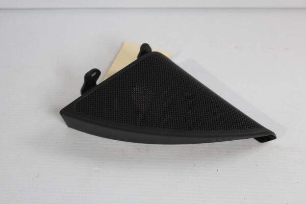 Mercedes Benz W205 C Class Front Left Door Tweeter Speaker Cover A2057200148