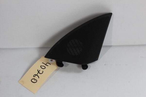 Mercedes Benz W205 C Class Front Right Door Tweeter Speaker Cover A2057200248