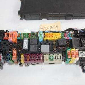 Mercedes Benz W176 W117 A CLA Class Front Fuse Relay Box A2465400140 A2469066600