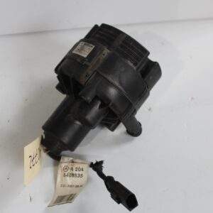 Mercedes Benz W204 C63 W212 E63 Air Pump A0001405985, A0001407185 - Image 10