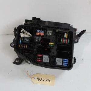 Mercedes Benz W177 A Class Engine Bay Battery Power Fuse Box A1775404307