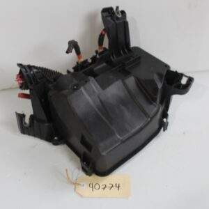 Mercedes Benz W177 A Class Engine Bay Battery Power Fuse Box A1775404307 - Image 6