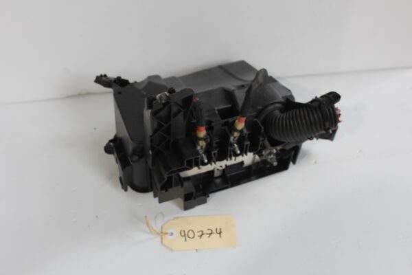 Mercedes Benz W177 A Class Engine Bay Battery Power Fuse Box A1775404307