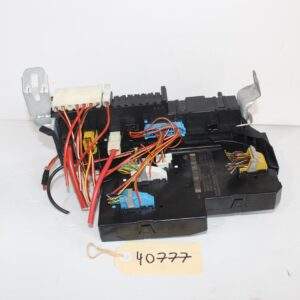 Mercedes Benz W212 E63 Rear SAM Signal Acquisition Module A2129004022 - Image 2