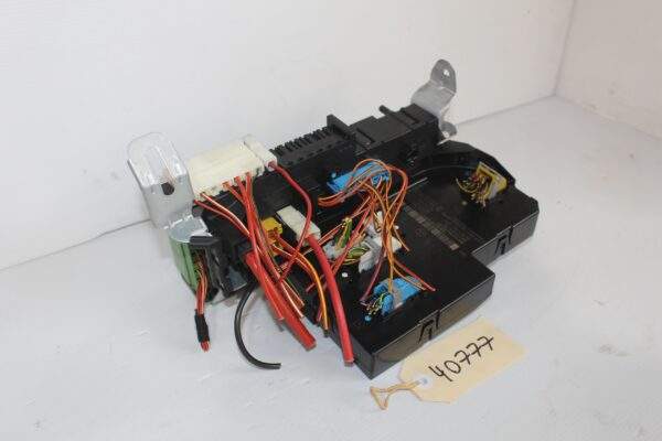 Mercedes Benz W212 E63 Rear SAM Signal Acquisition Module A2129004022