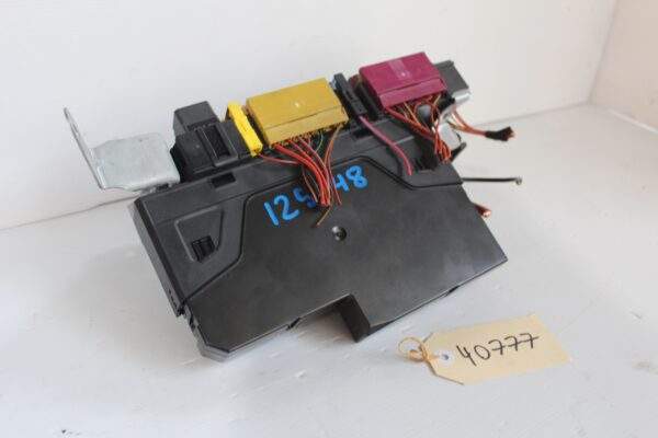 Mercedes Benz W212 E63 Rear SAM Signal Acquisition Module A2129004022