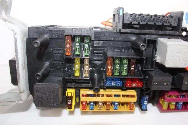 Mercedes Benz W212 E63 Rear SAM Signal Acquisition Module A2129004022