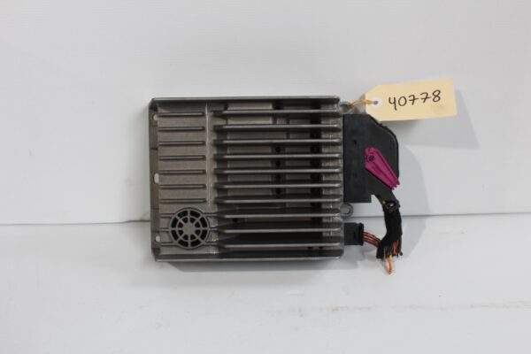 Mercedes Benz W212 E63 AMG Sound Amplifier Harmon Kardon A2129006226