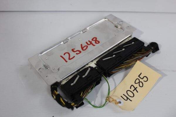 Mercedes Benz W212 E63 AMG Self Leveling Air Suspension Control Unit A2129007519