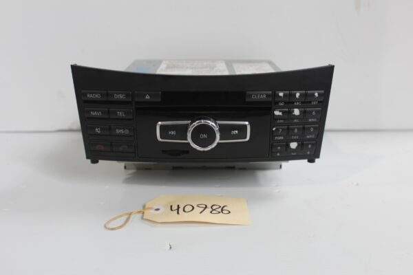 Mercedes Benz W212 E Class Radio Headunit Comand Unit A2129005327