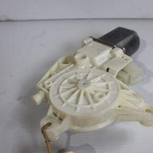 Mercedes Benz W212 E Class Drivers Window Regulator Motor A2129066702 - Image 6