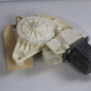 Mercedes Benz W204 W212 C E Class Rear Window Regulator Motor A2048200642 - Image 3