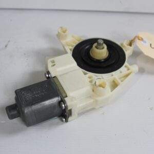 Mercedes Benz W204 W212 C E Class Rear Window Regulator Motor A2048200542 - Image 2