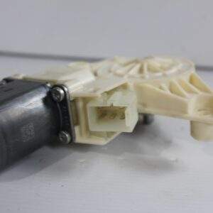 Mercedes Benz W212 E Class Left Window Regulator Motor A2129066802 - Image 3